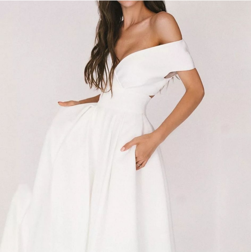 Casual V-Neck Solid Color Long Dress
